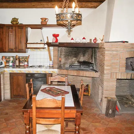 Semesterbostad Casale Stabbione